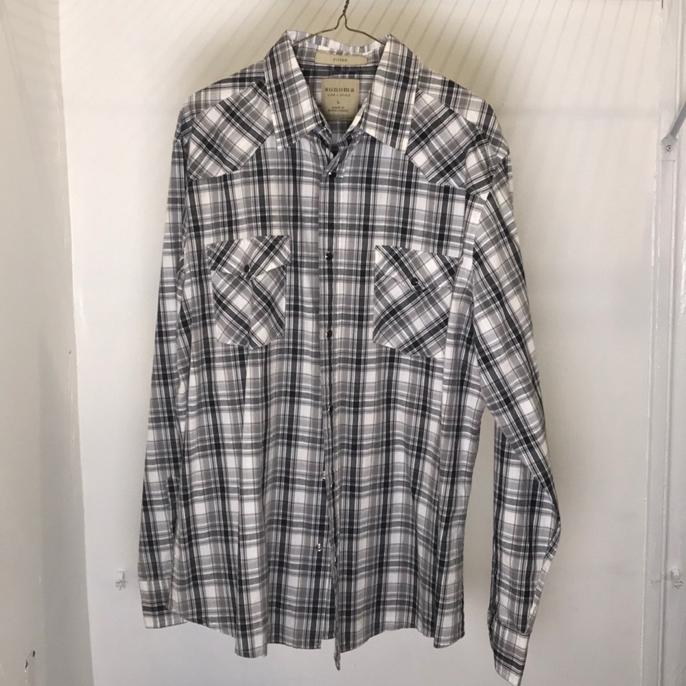 Sonoma Large Fitted Long Sleeve Shirt